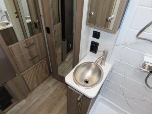 Four Winds - IMG_2807